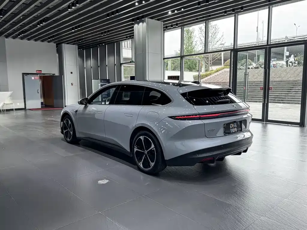 NIO ET5T 2024 из CN, фото 6
