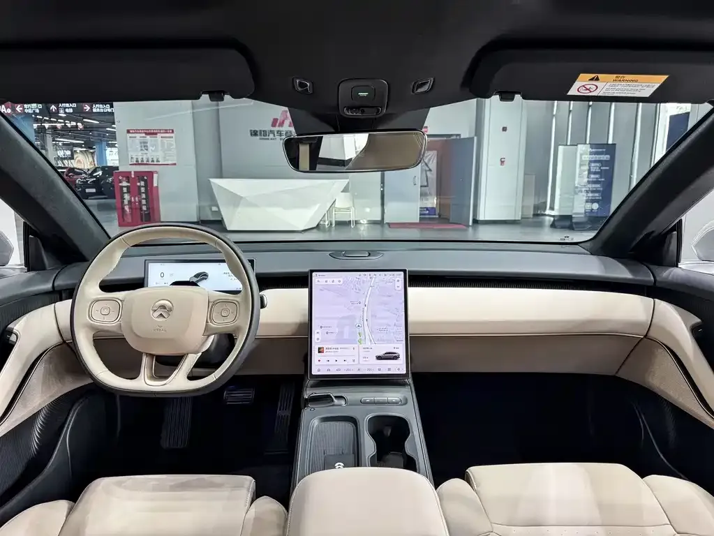 NIO ET5T 2024 из CN, фото 8