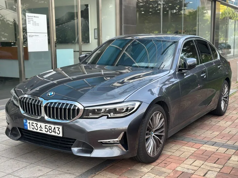 BMW 3-Series 2022 из KR, фото 2