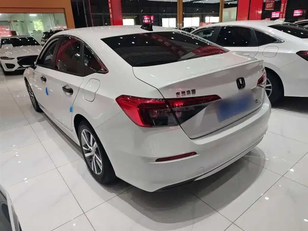 Honda Civic — фото 5