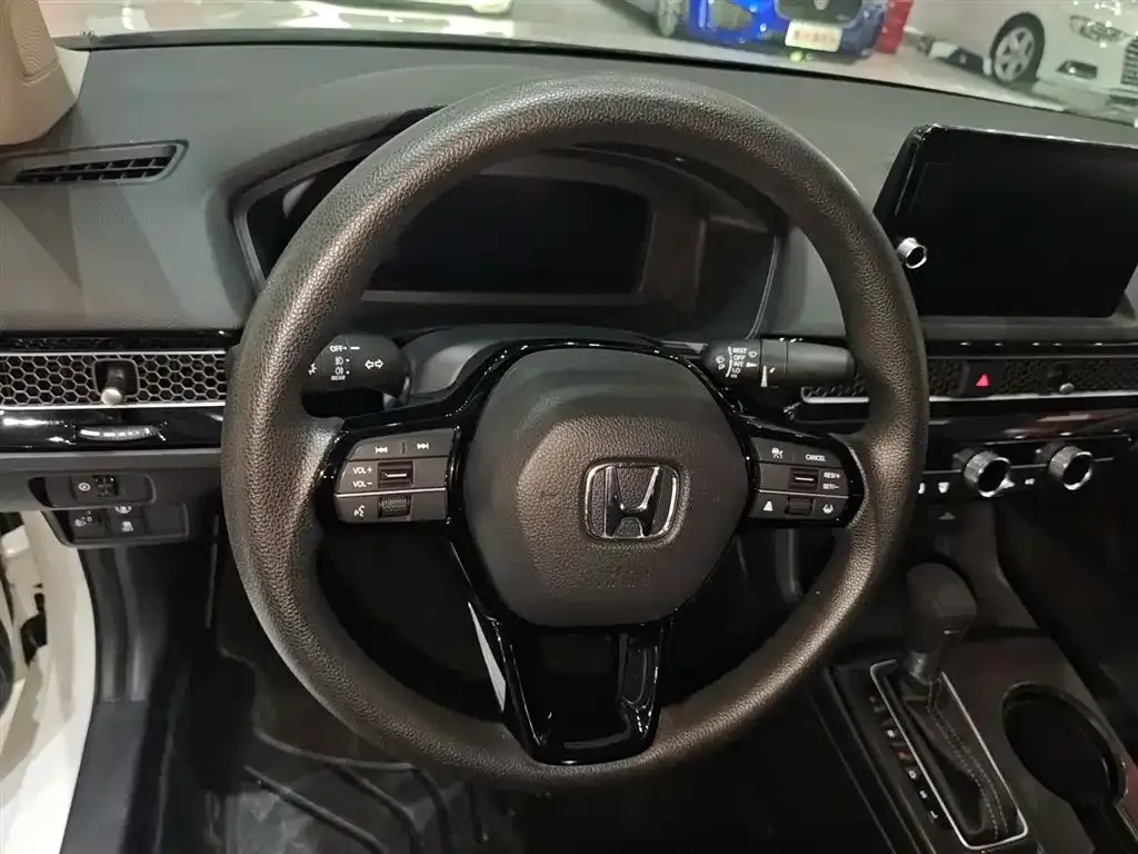 Honda Civic — фото 8