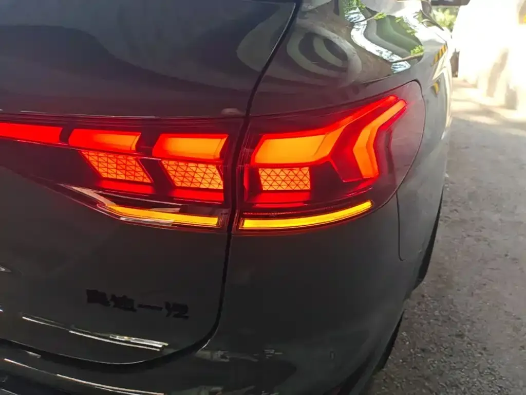 Audi Q6L e-tron 2025 из CN, фото 3