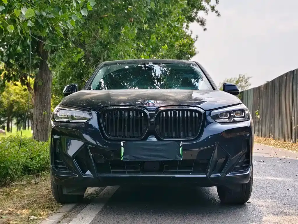 BMW iX3 — фото 7