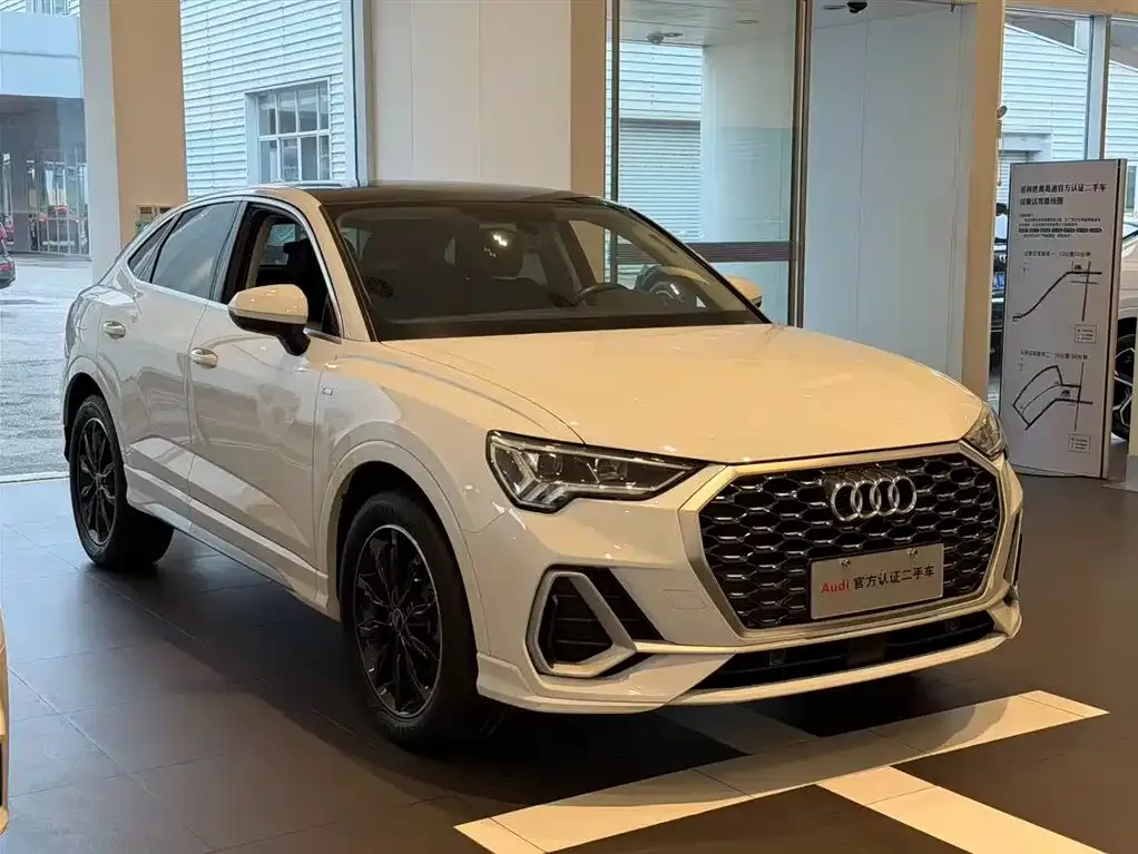 Audi Q3 Sportback — фото 7