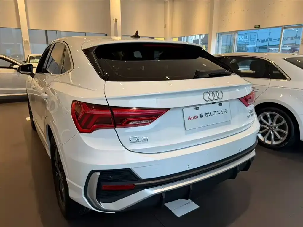 Audi Q3 Sportback — фото 4