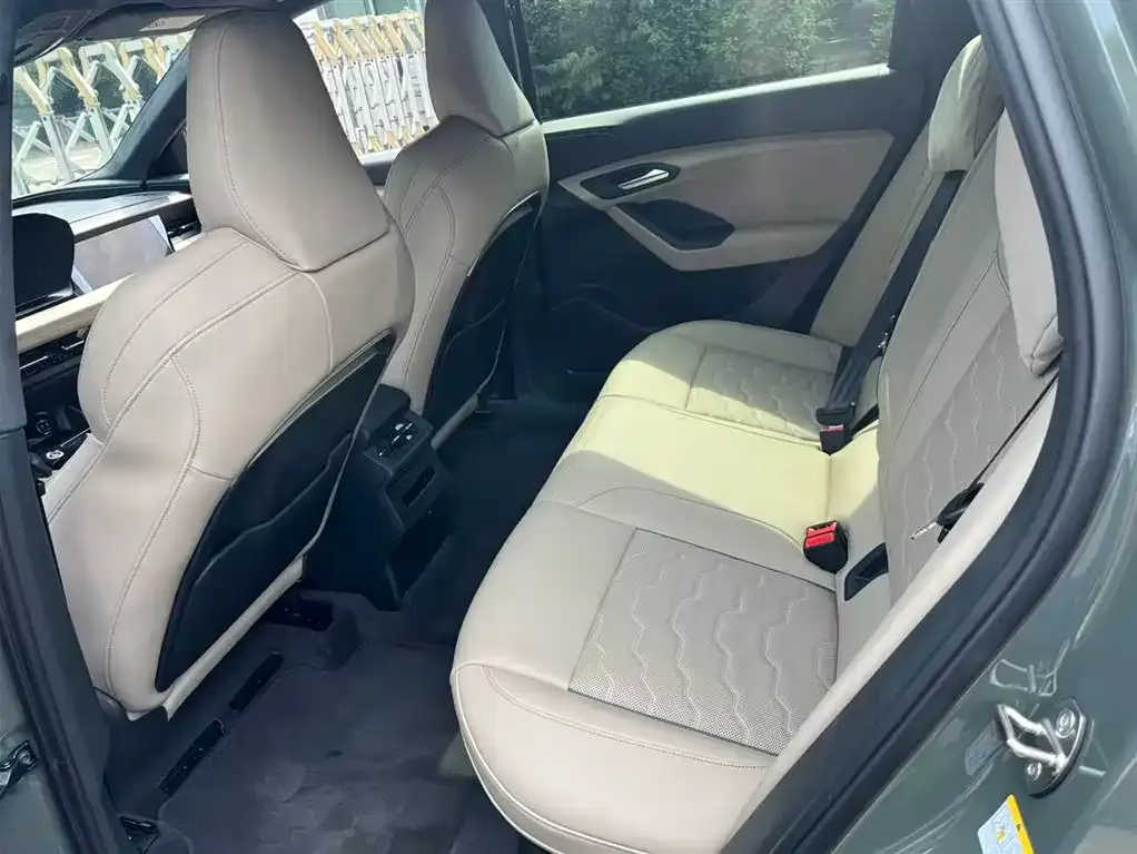 Audi Q6L e-tron 2025 из CN, фото 5