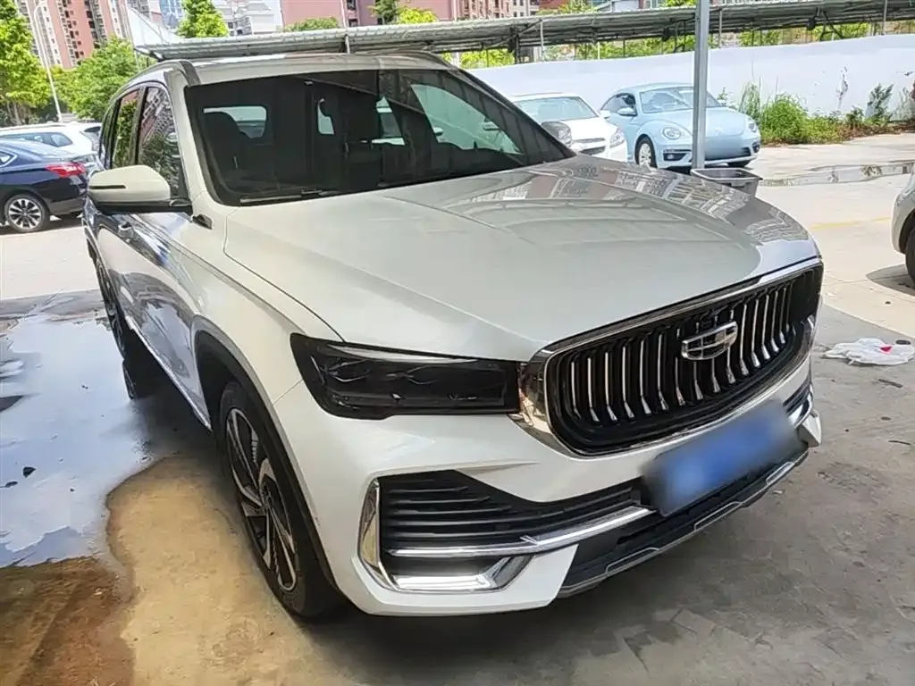 Geely Xingyue L — фото 6