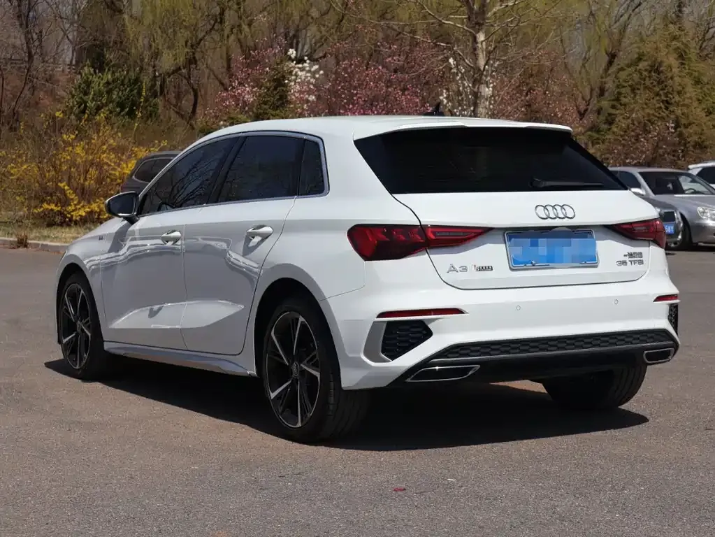 Audi A3 — фото 2