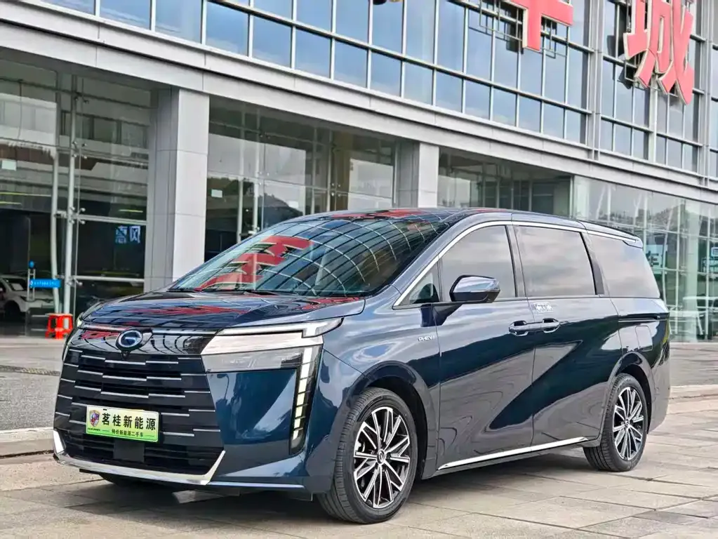 GAC Motor 传祺E8 PHEV
