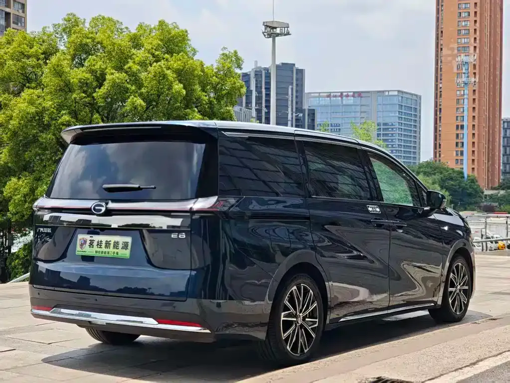 GAC Motor 传祺E8 PHEV 2024 из CN, фото 4