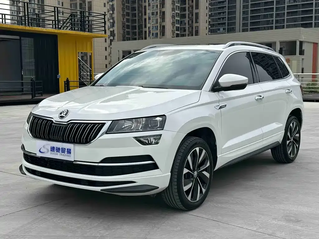 Skoda Karoq — фото 1
