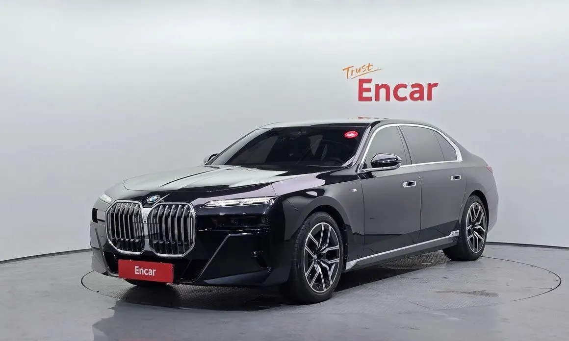 BMW 7-Series 2023 из KR, фото 1