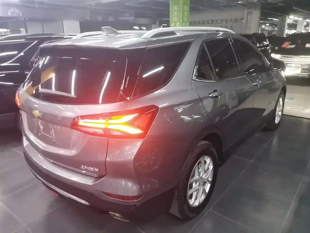 Chevrolet Equinox 2021 из CN, фото 8