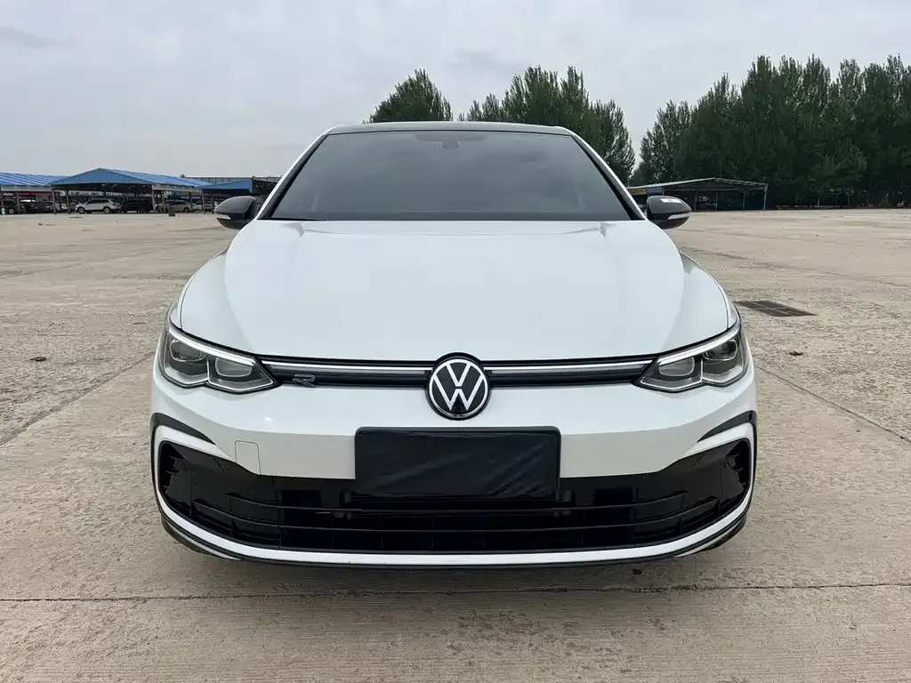 Volkswagen Golf — фото 7