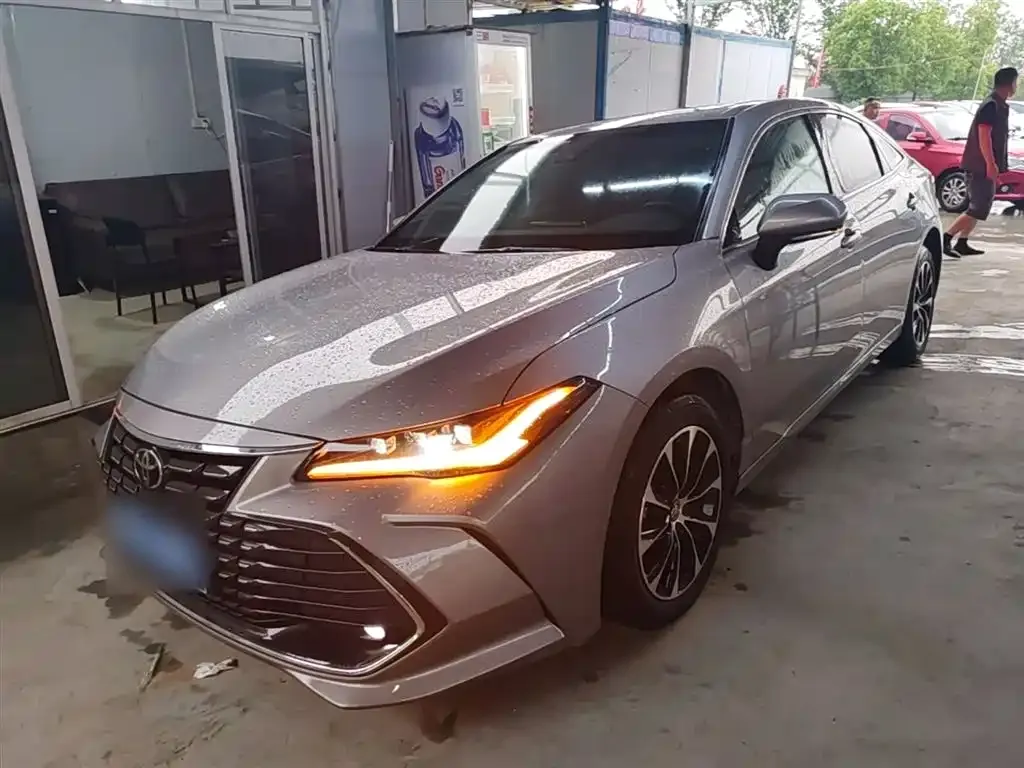 Toyota Avalon 2024 из CN, фото 2
