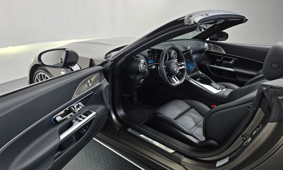 Mercedes-Benz SL-Class 2023 из KR, фото 9