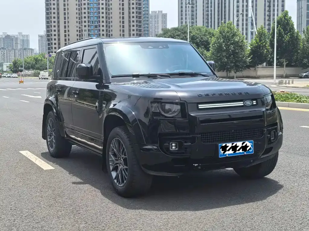 Land Rover Defender — фото 10