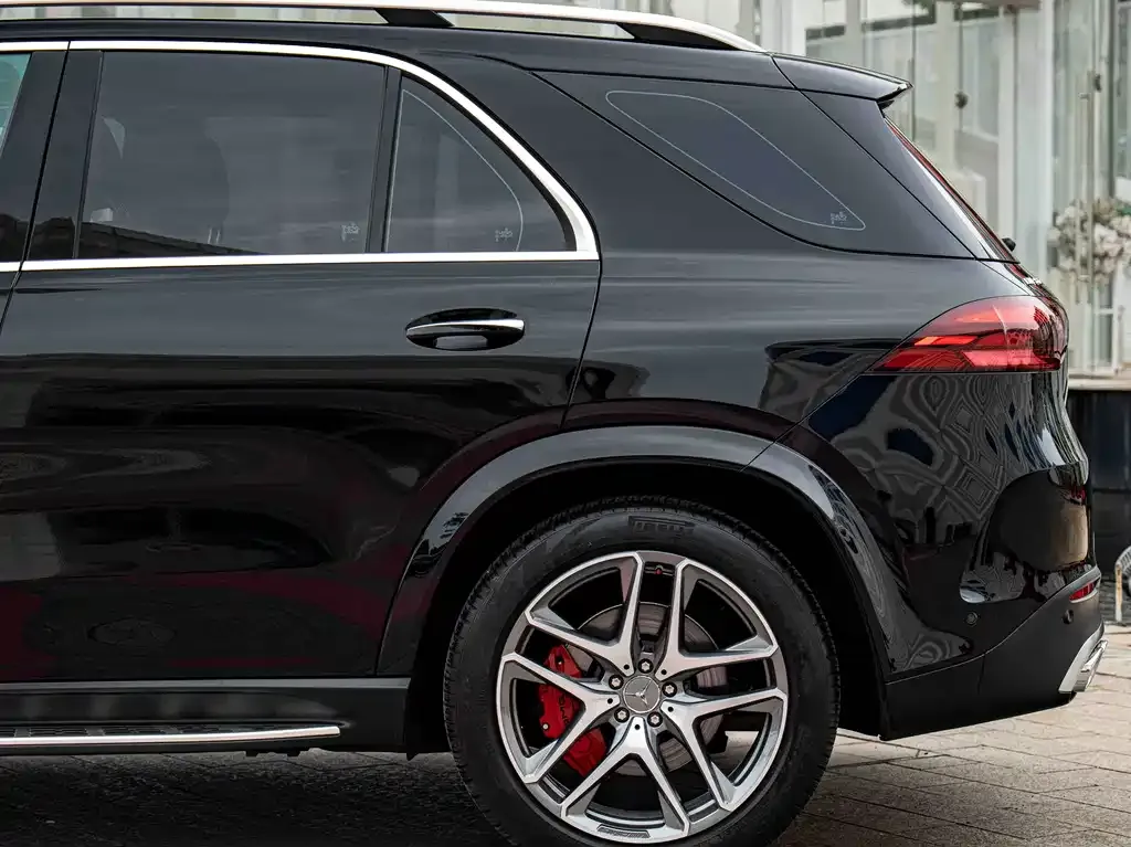 Mercedes-Benz GLE AMG — фото 3