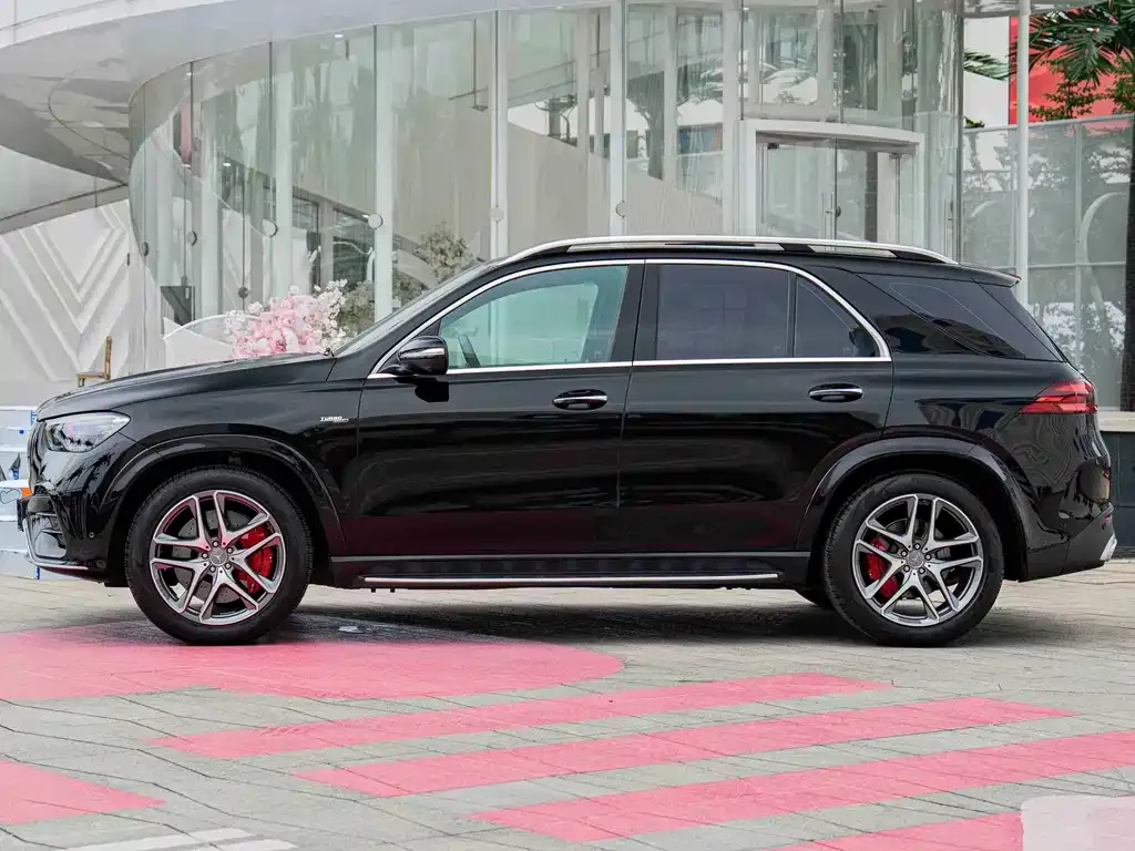 Mercedes-Benz GLE AMG — фото 6