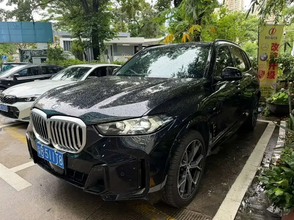 BMW X5 — фото 1