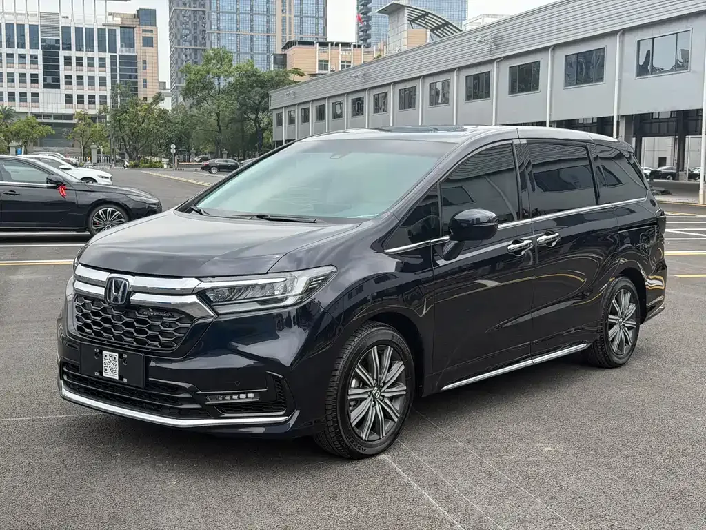 Honda Odyssey — фото 1