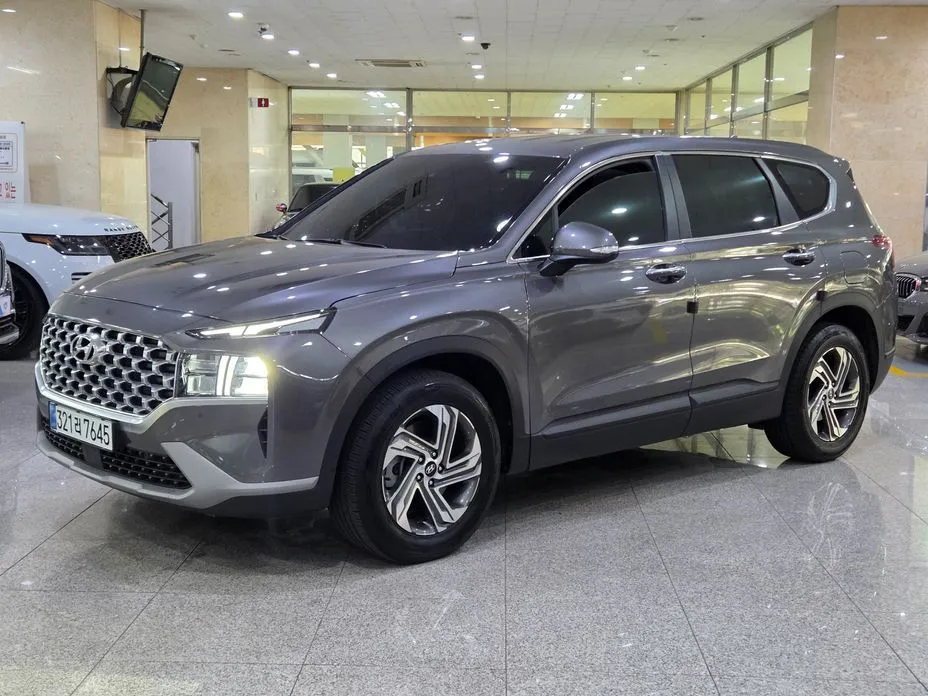 Hyundai Santafe — фото 1