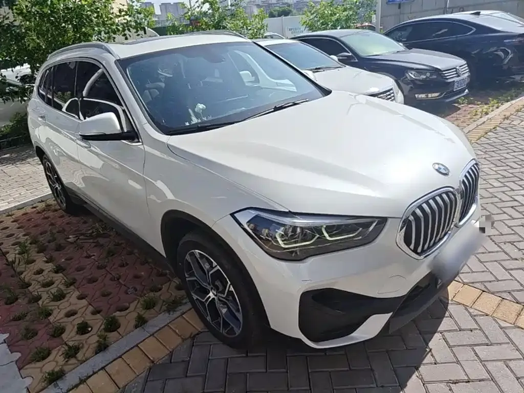 BMW X1 — фото 4
