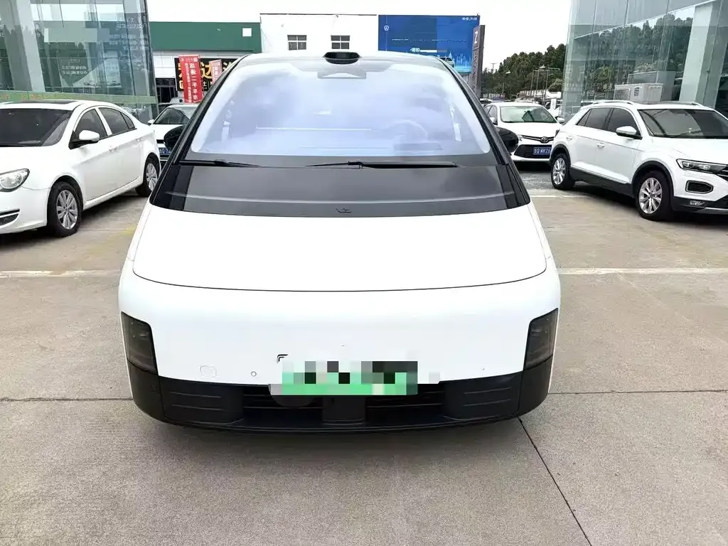 Li Auto MEGA — фото 1