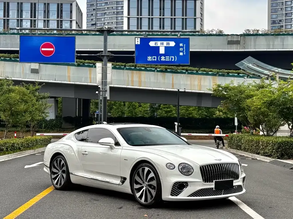 Bentley Continental — фото 4