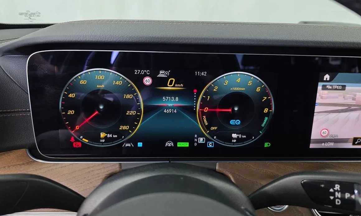 Mercedes-Benz E-Class 2021 из KR, фото 10