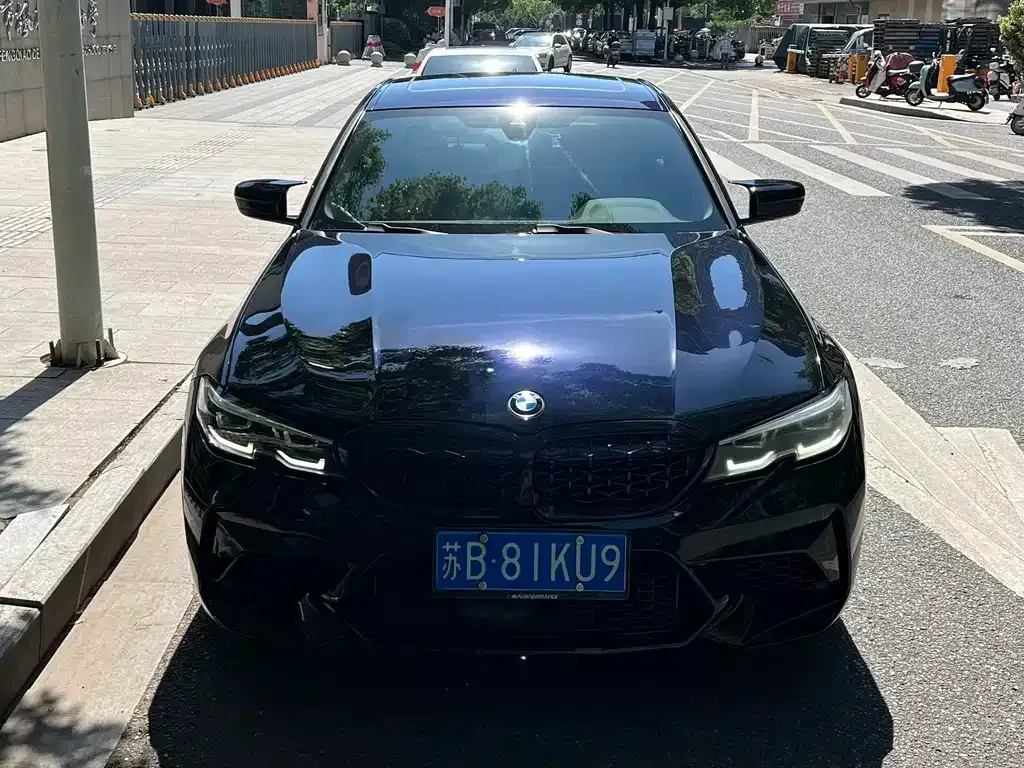 BMW 3 Series 2021 из CN, фото 10