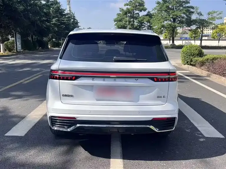 Geely Xingyue L — фото 10