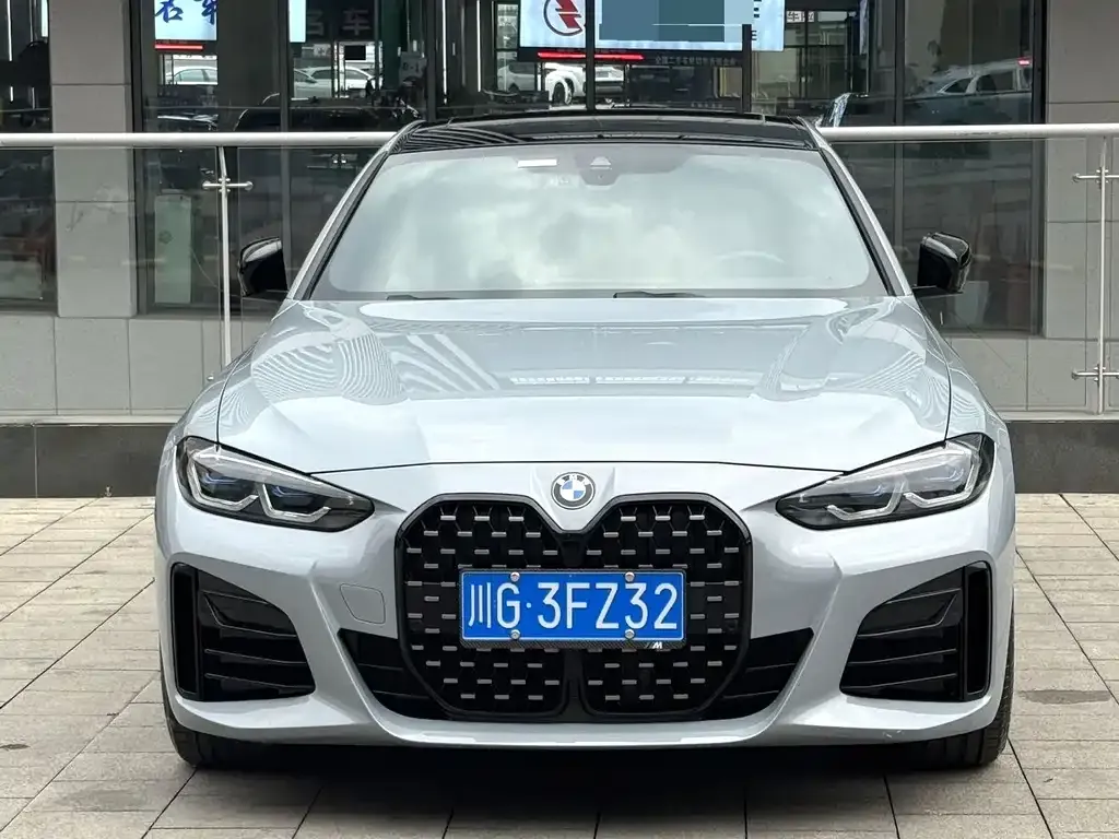 BMW 4 Series 2023 из CN, фото 3