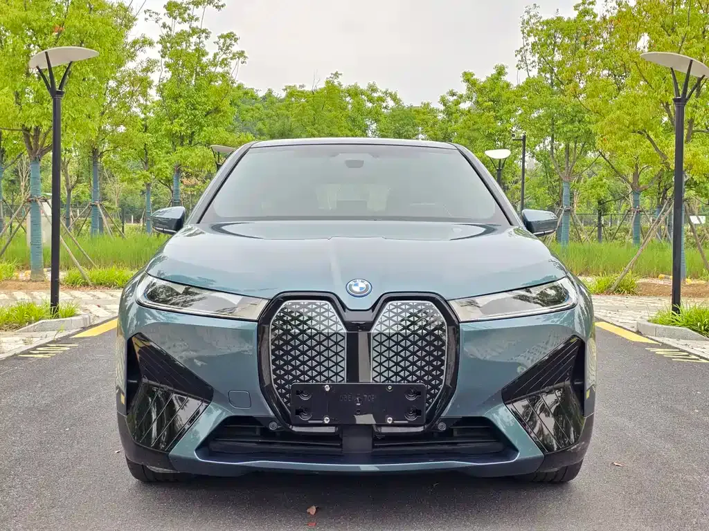 BMW iX 2022 из CN, фото 9