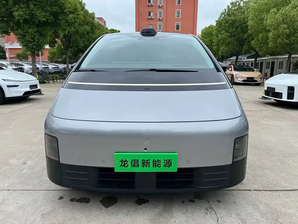 Li Auto MEGA