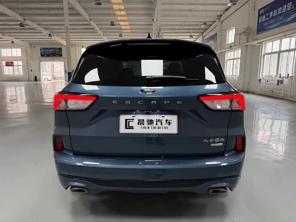Ford Escape 2023 из CN, фото 6