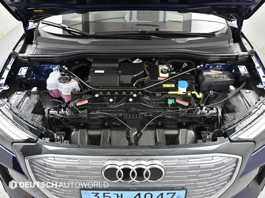 Audi Q4 e-tron 2025 из KR, фото 10