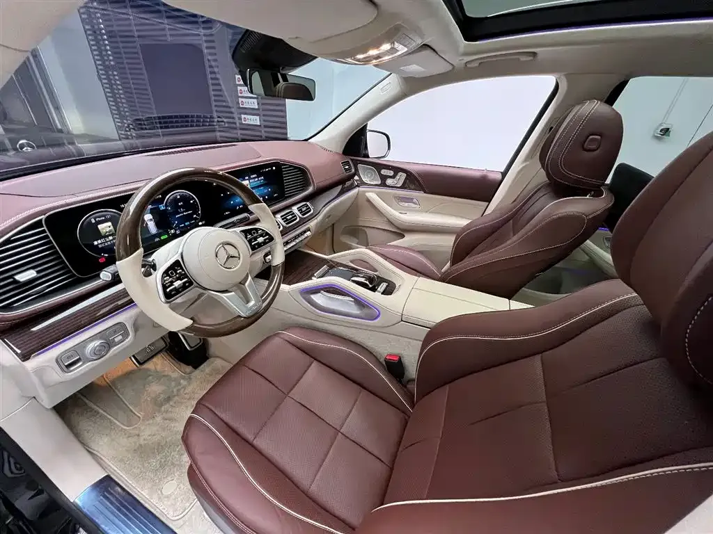 Mercedes-Benz GLS — фото 3