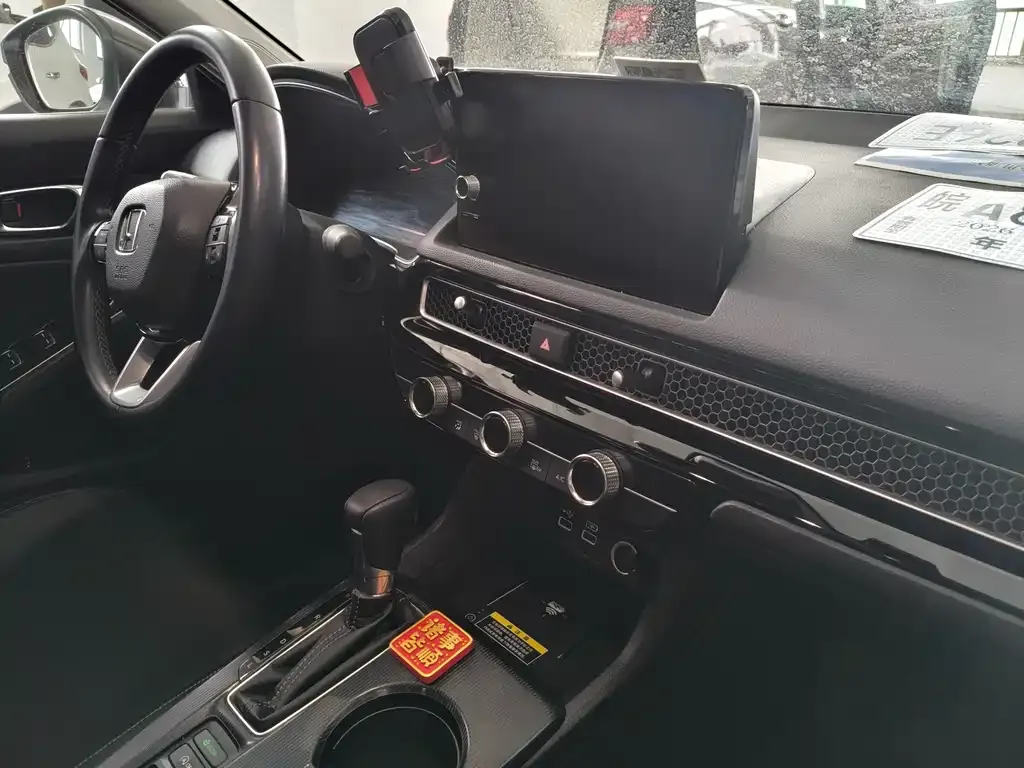 Honda Civic — фото 7