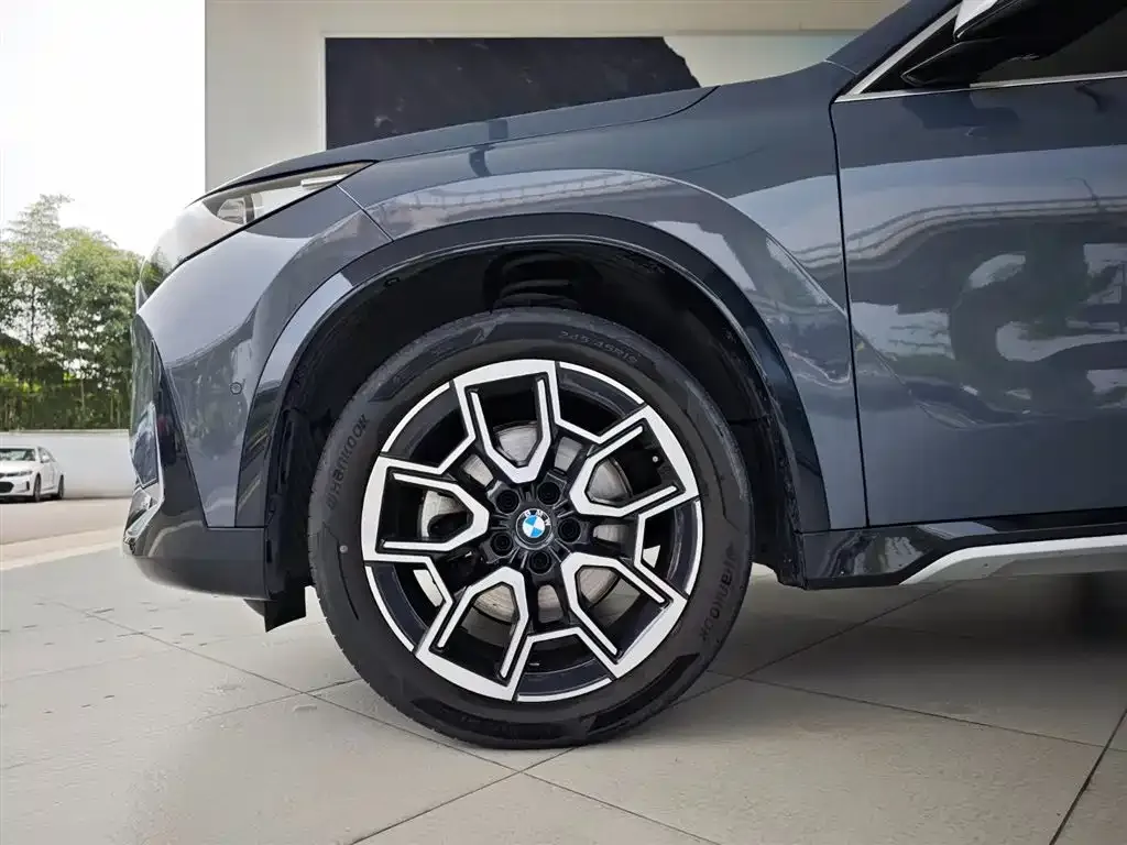 BMW X1 — фото 2