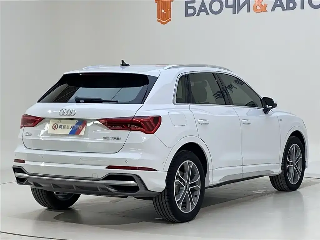 Audi Q3 — фото 3