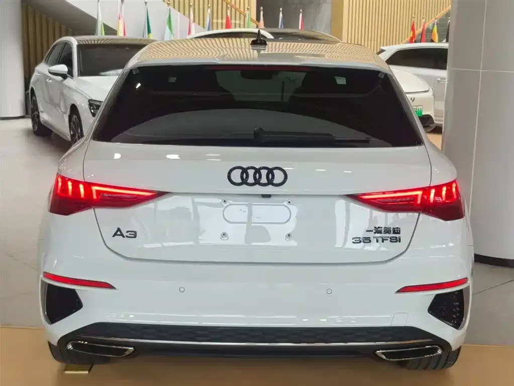 Audi A3 — фото 7