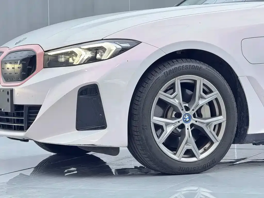 BMW i3 — фото 4