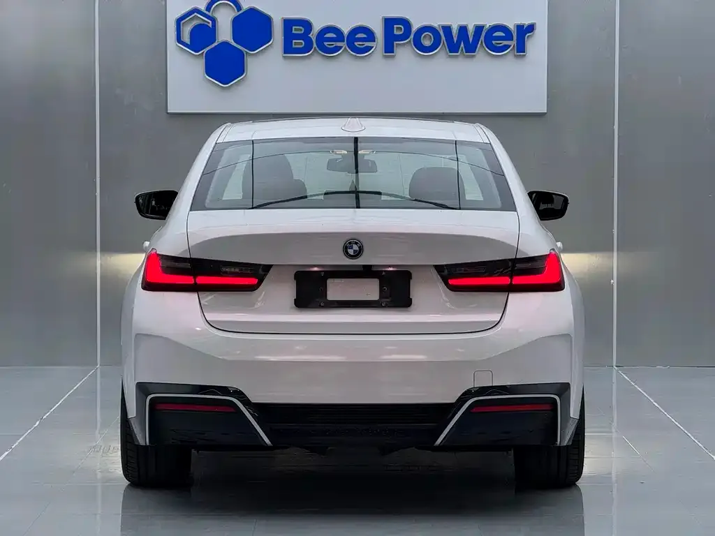 BMW i3 — фото 6