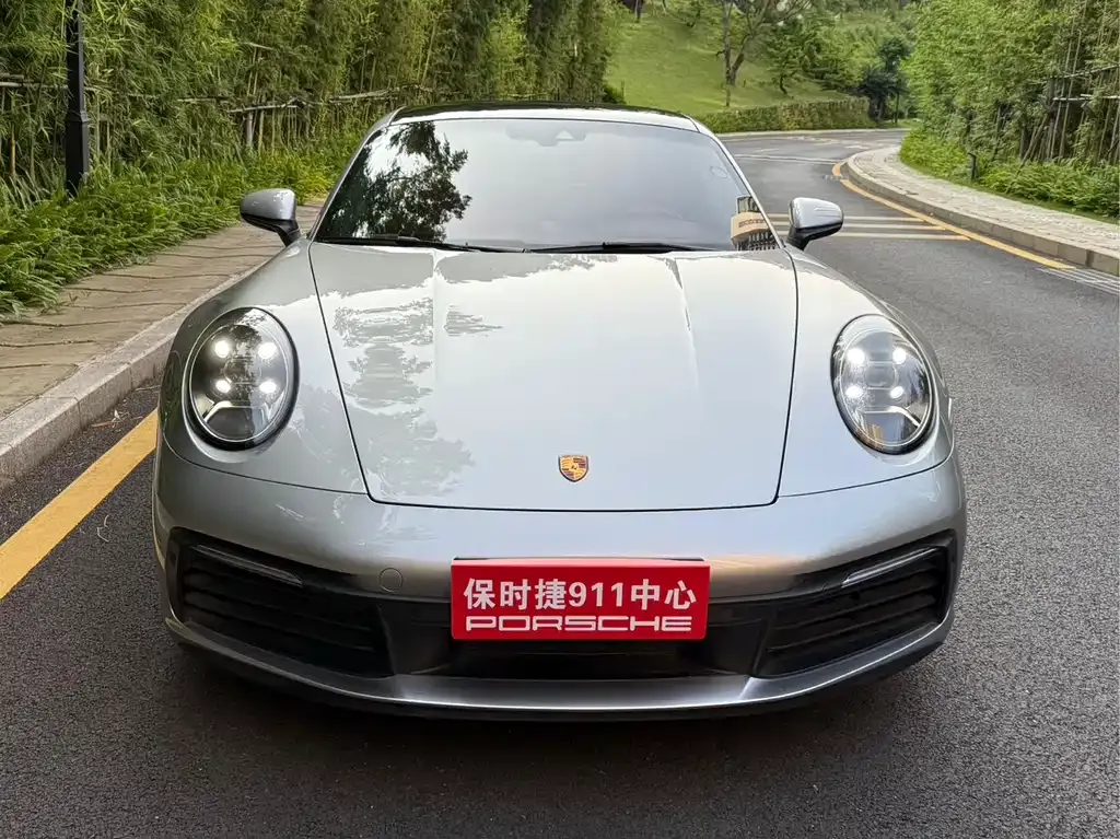 Porsche 911 2021 из CN, фото 9