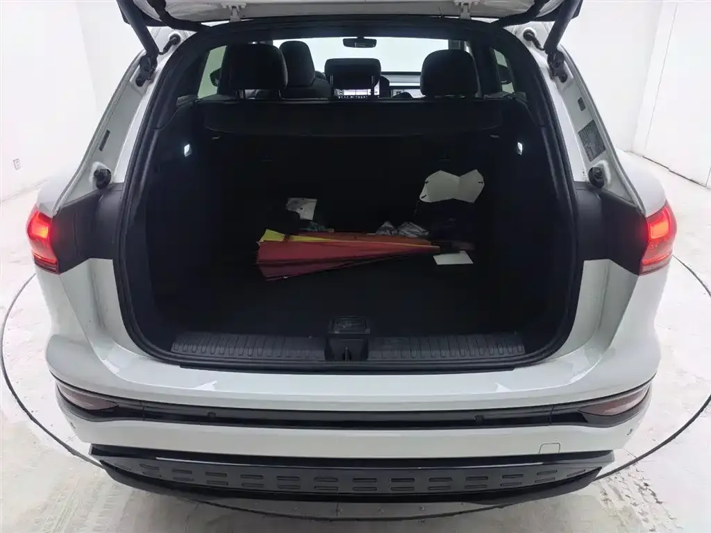 Audi Q6L e-tron 2025 из CN, фото 9