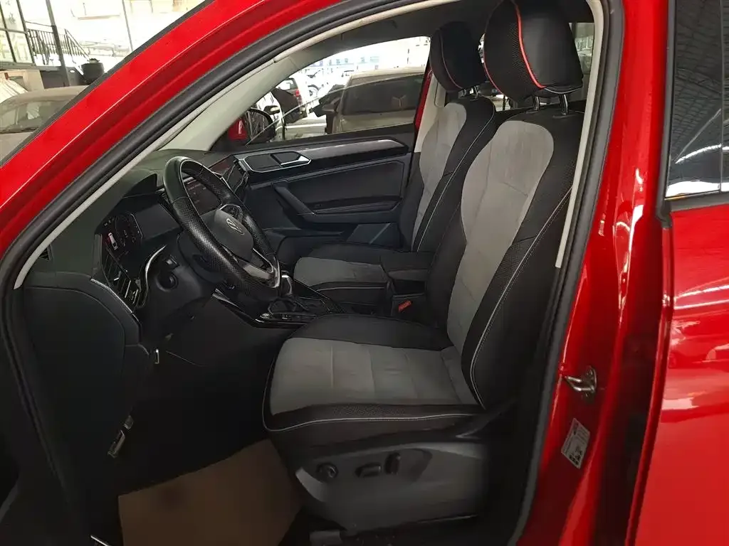 Volkswagen Tayron X 2021 из CN, фото 6