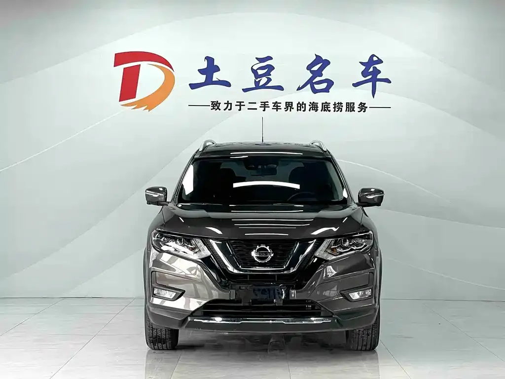 Nissan X-Trail — фото 2