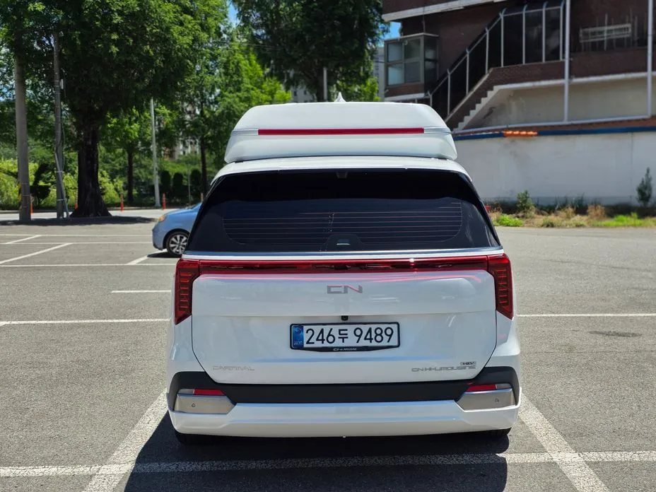 Kia Carnival — фото 6