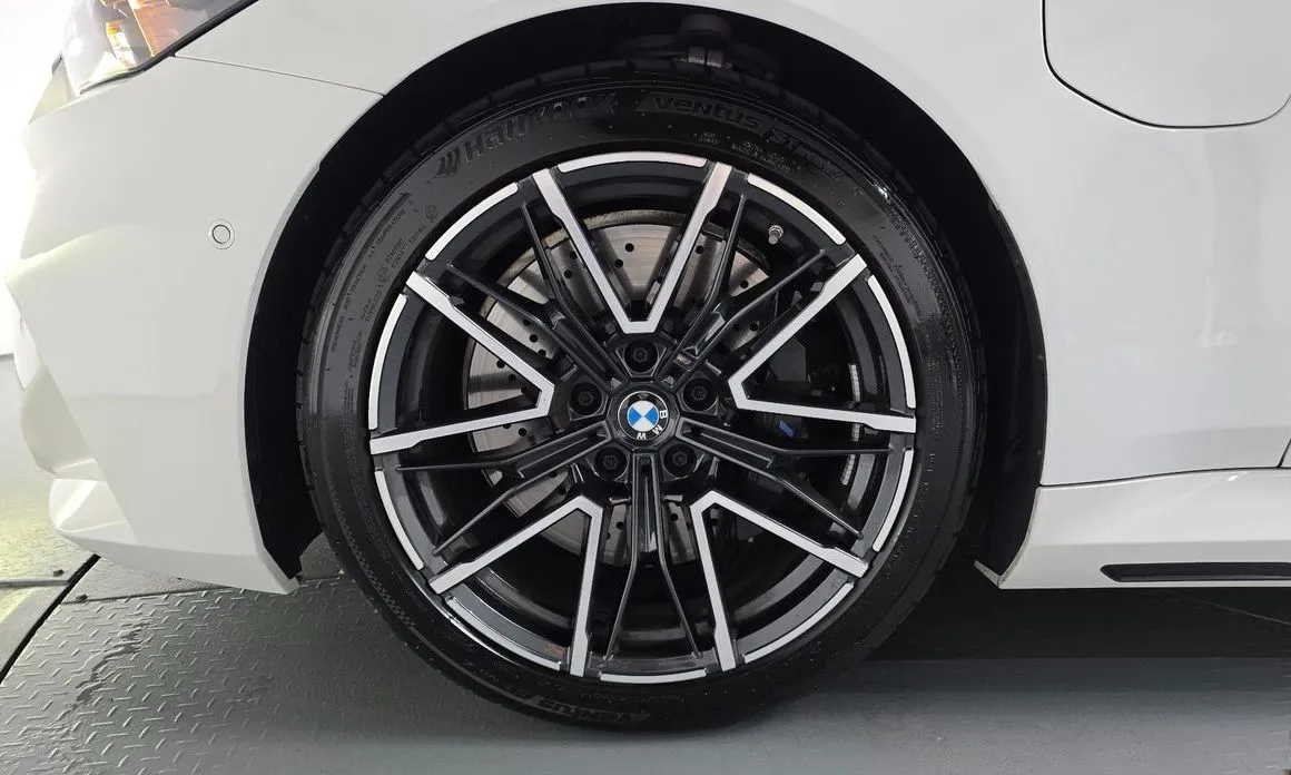 BMW M5 2025 из KR, фото 10